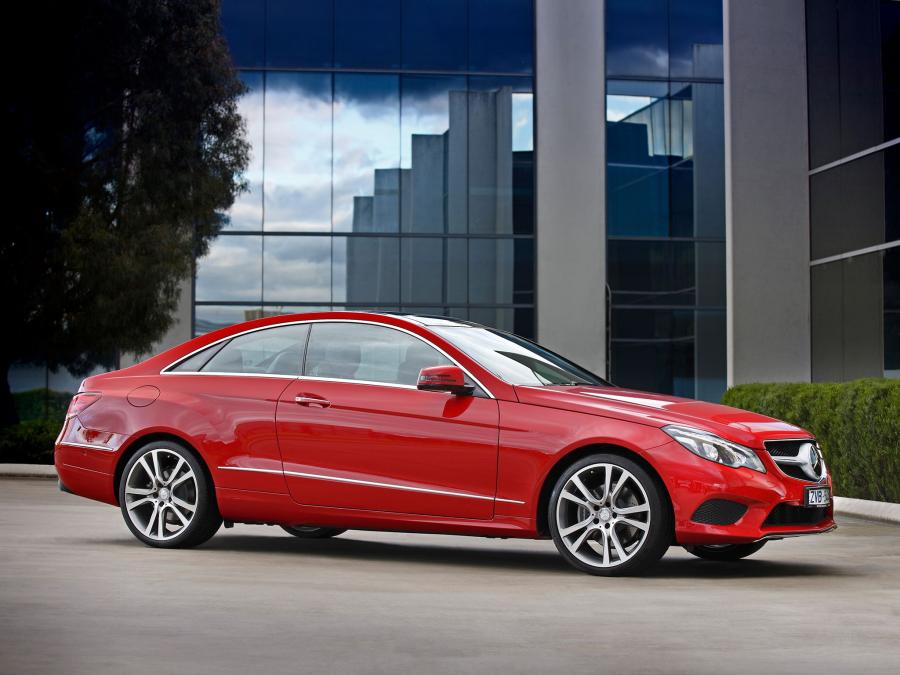  Mercedes-Benz E250 Coupe 2013 года  (AU) (фото 13 из 19)